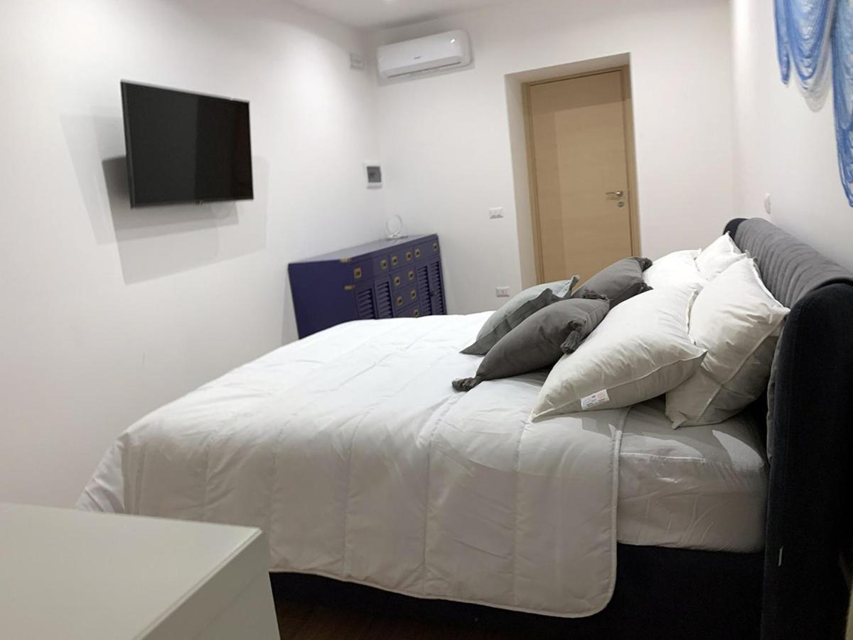Comforthouse Ladispoli Bagian luar foto
